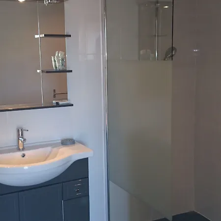 U Nebbiu Hotell *